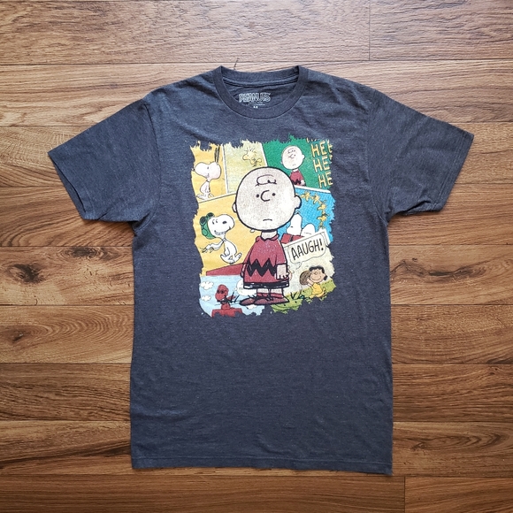 Peanuts Other - Peanuts T-Shirt Medium